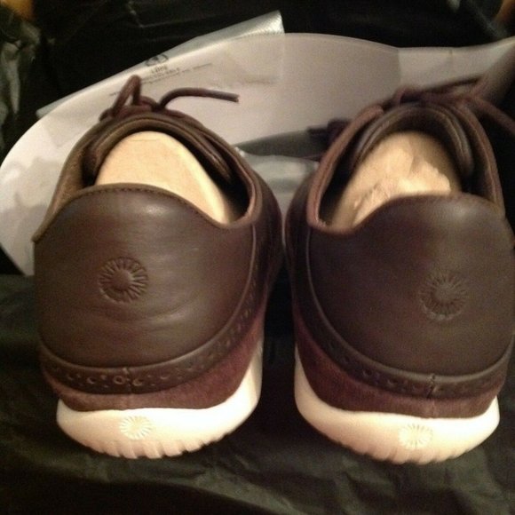 UGG Men's Cali Wing Toe Derby Dark Brown Leather casual shoes 11.5M - New in Box - Picture 4 of 8